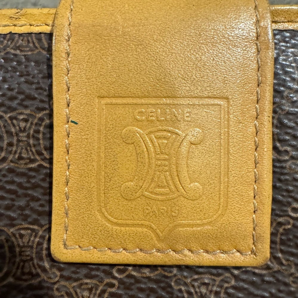 Authentic Celine Vintage Long Wallet. Great Condition - Picture 4 of 14